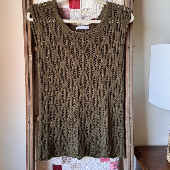 Reitmans Crewneck Crochet Tank Top - Picture 1 of 8